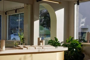 06 Mejuri Chestnut Street 1